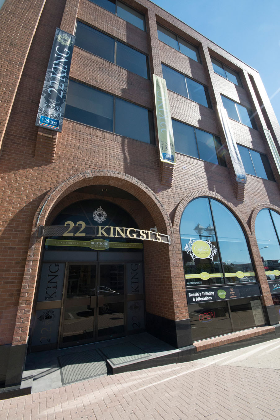 22 King Street entrance to Chameleon Business Centres